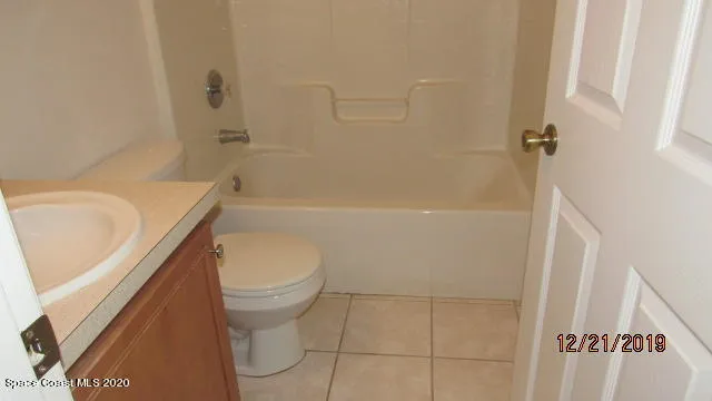 $2,600 | 4281 Caparosa Circle, Melbourne, FL 32940