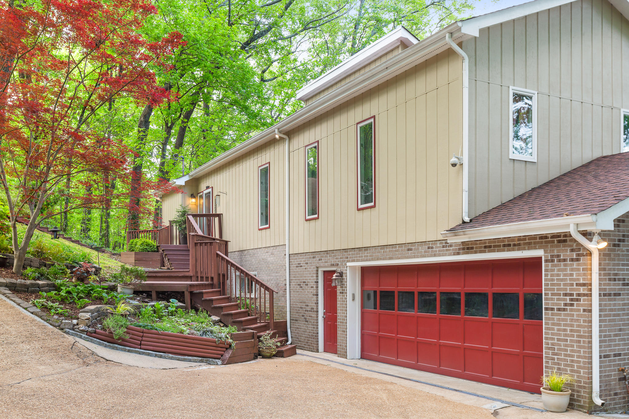 333 South Crest Road Chattanooga, TN 37404 - Photo 7 of 51 S Crest-4