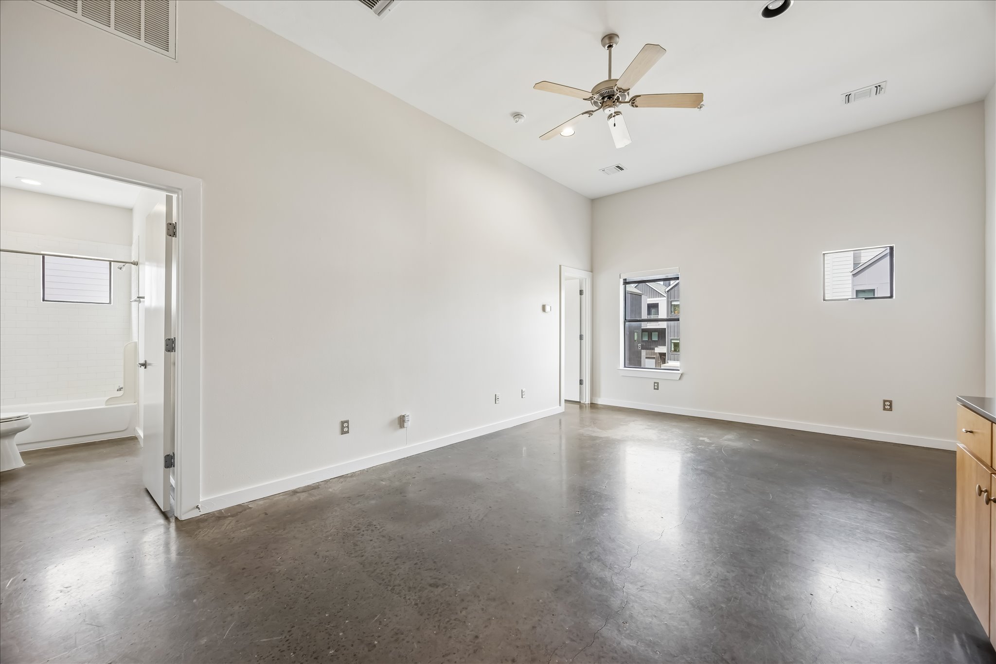 6000 South Congress Avenue, Unit 128 Austin, TX 78745 - Photo 5 of 13