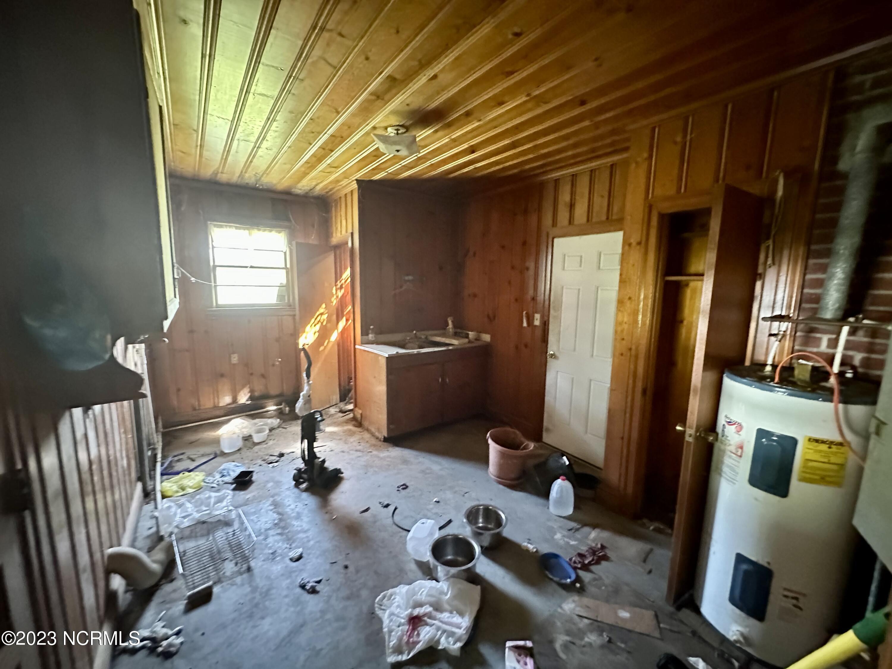 1030 Old Us Highway South Roper, NC 27970 - Photo 6 of 26 Room to the left of kitchen; behind carport