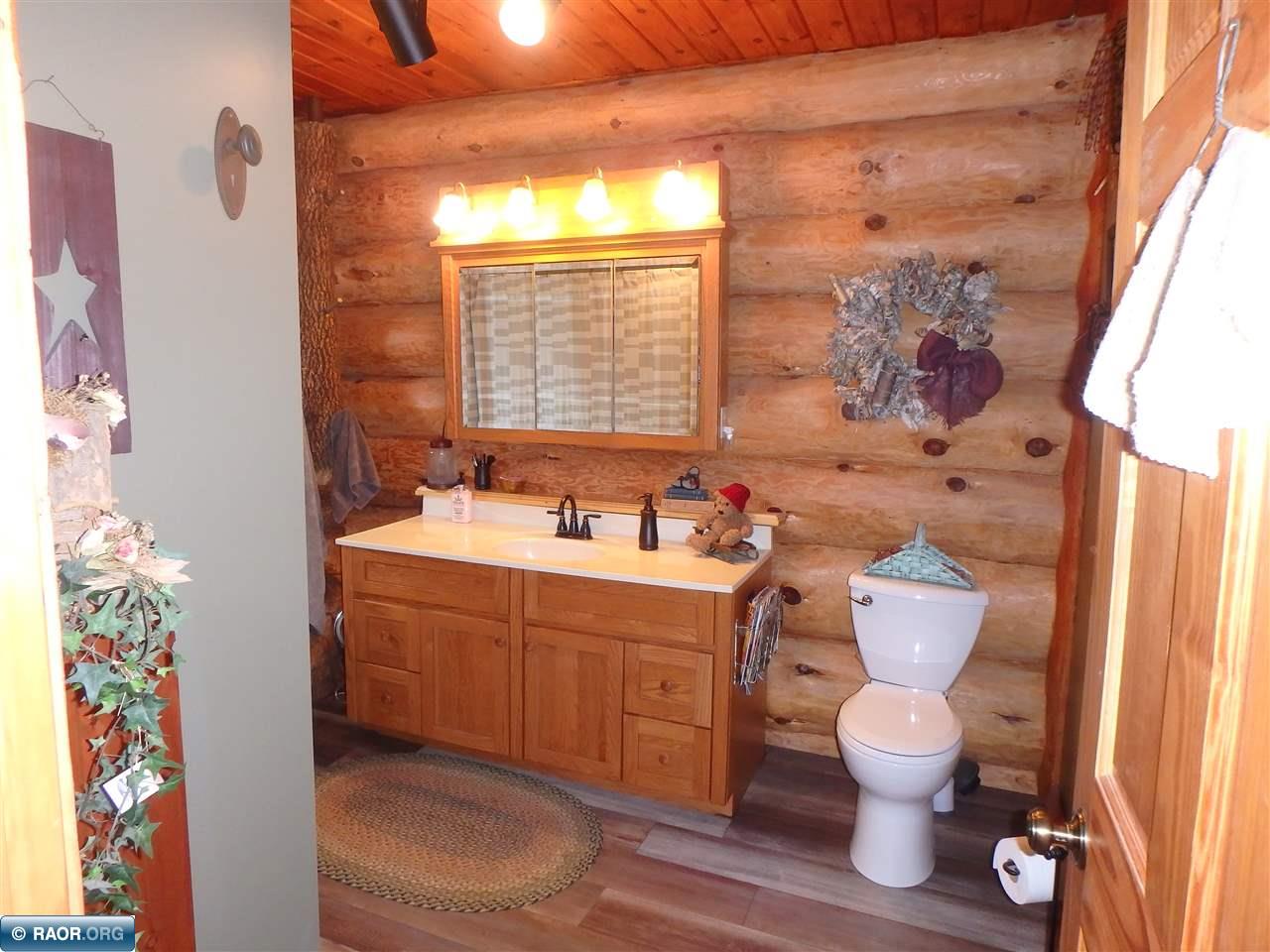 1633 Riddell Road Cook, MN 55723 - Photo 17 of 35