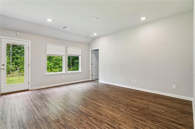 18153 Fox Hollow Loop Hammond, LA 70401 - Photo 4 of 17