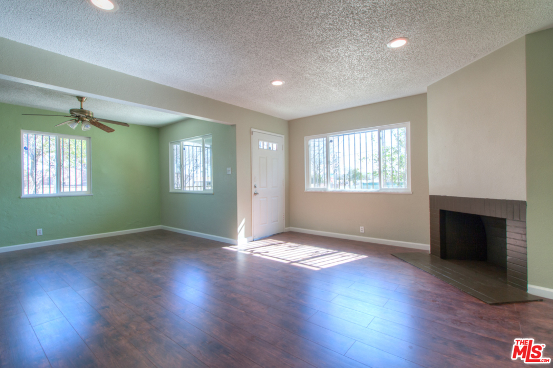 2706 Court Street Rialto, CA 92376 - Photo 12 of 19 Gallery Image 12