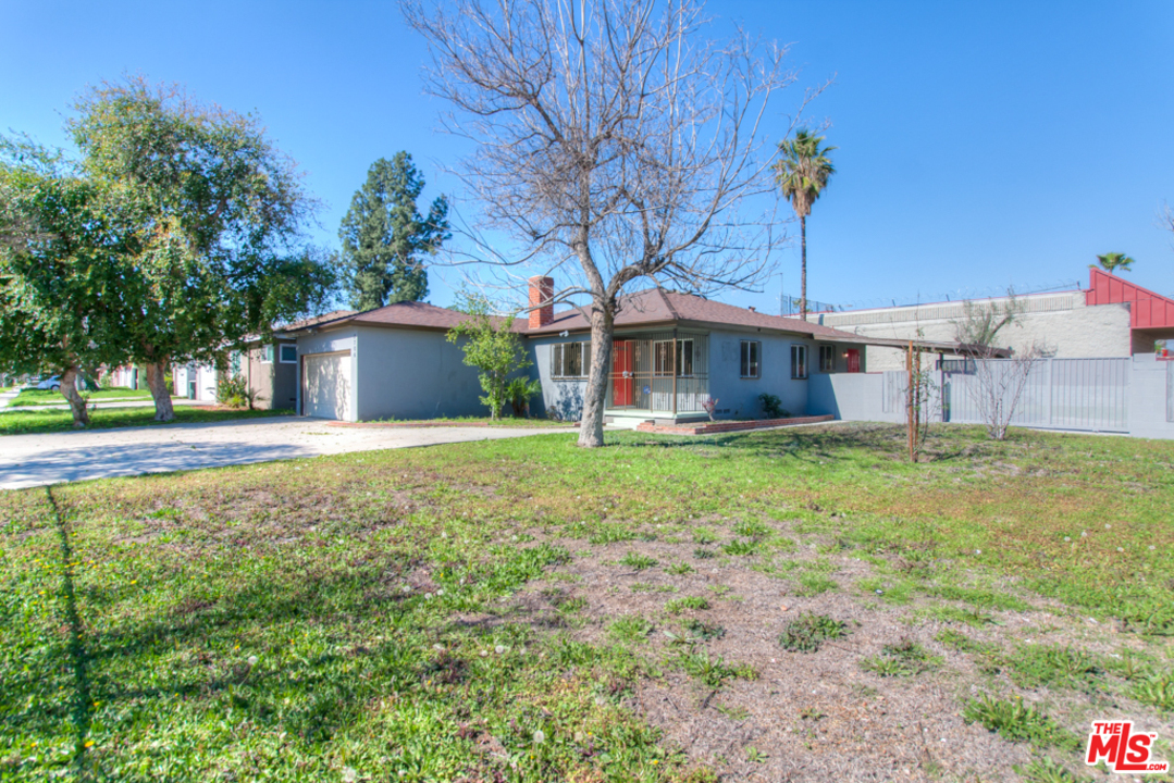 2706 Court Street Rialto, CA 92376 - Photo 5 of 19 Gallery Image 5