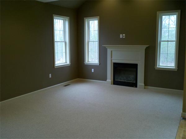 7 Castle Circle Dudley, MA 01571 - Photo 5 of 22