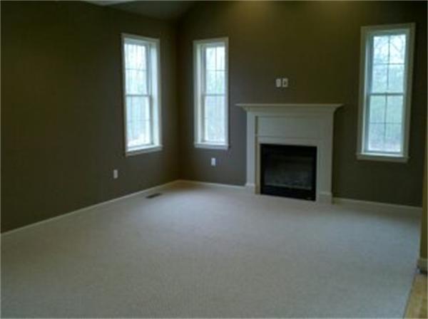 7 Castle Circle Dudley, MA 01571 - Photo 7 of 22