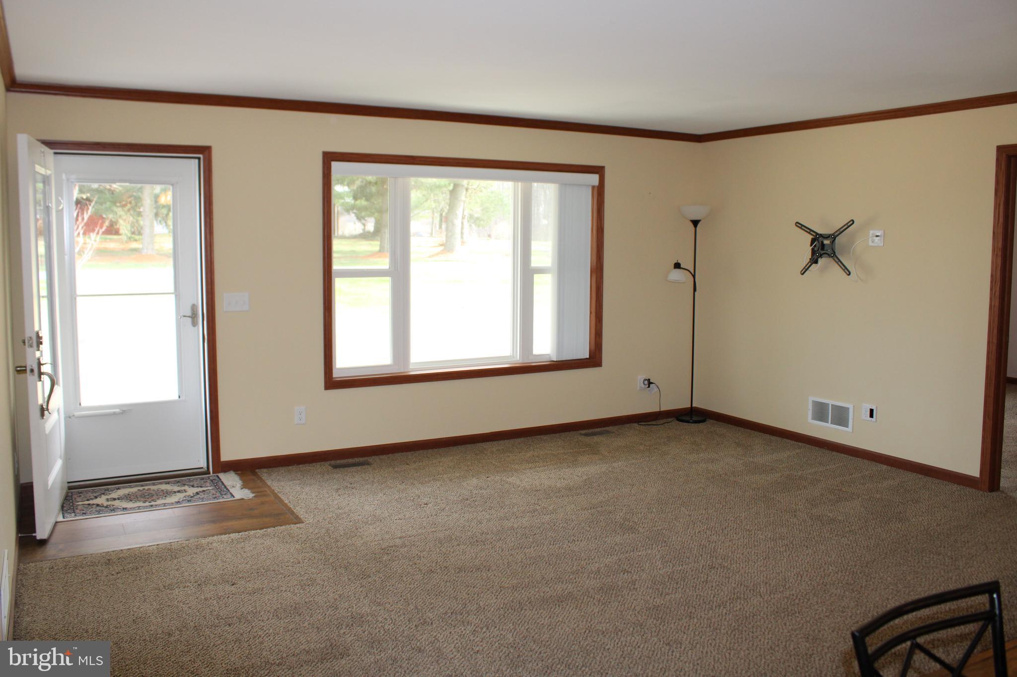 158 Cemetery Road Nottingham, PA 19362 - Photo 2 of 28 Gallery Image 2