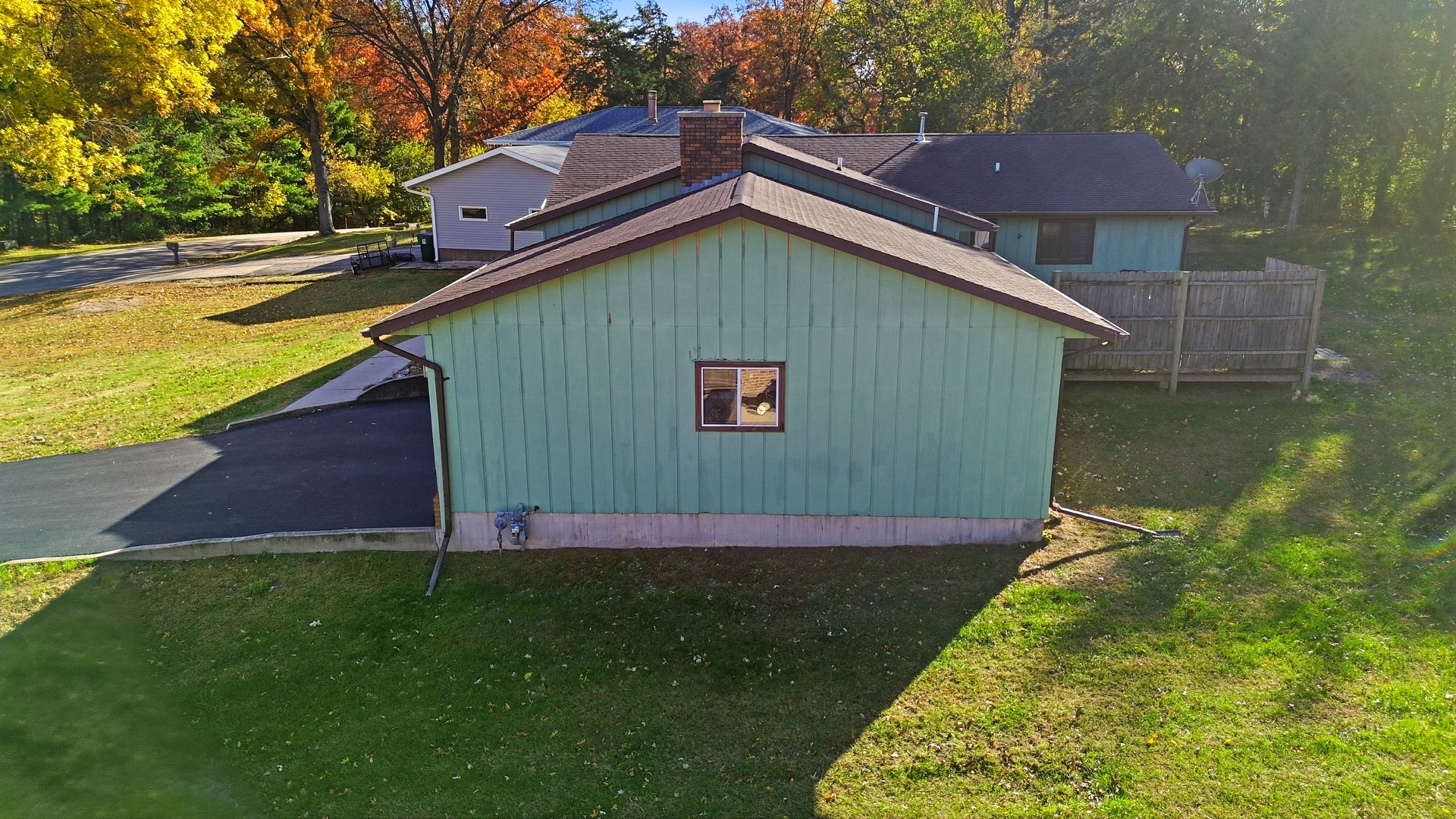 2235 Center Lane Dixon, IL 61021 - Photo 45 of 51 a view of outdoor space yard and balcony