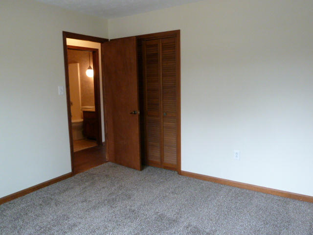 7829 Keswick Road Powell, TN 37849 - Photo 11 of 30 BR on Main P1140357