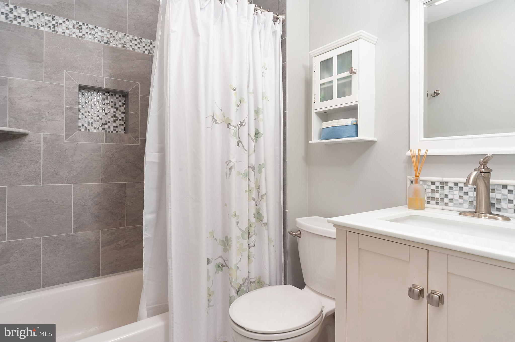 1701 Snug Harbor Road Shady Side, MD 20764 - Photo 16 of 26 Completely Renovated Full Bath
