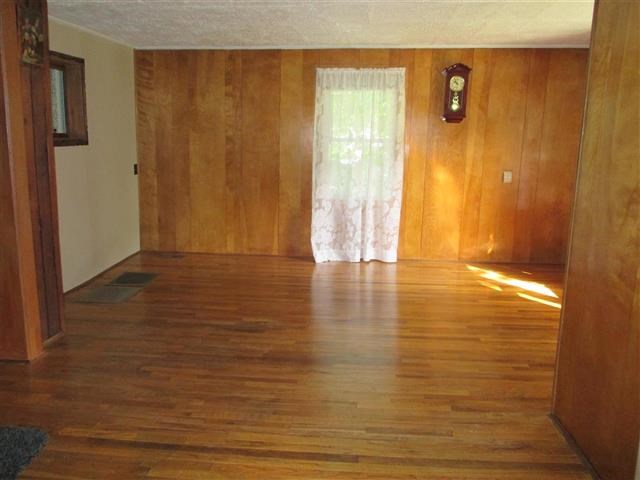 8900 South Roberts Road Heltonville, IN 47436 - Photo 6 of 11 Gallery Image 6
