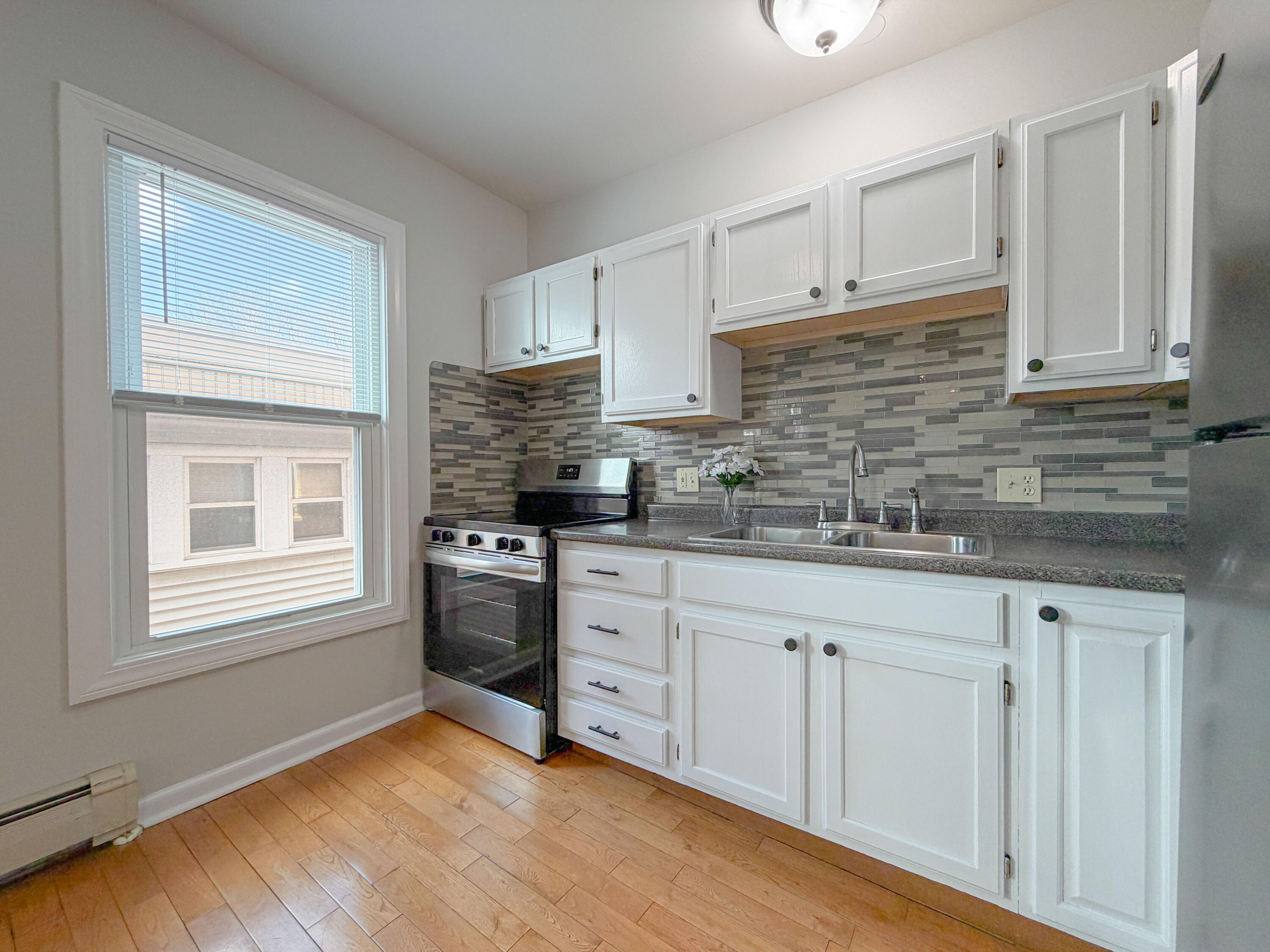 65 Sherman Street, Unit 9 Portland, ME 04101 - Photo 20 of 56 65 Sherman St #9 Portland -19