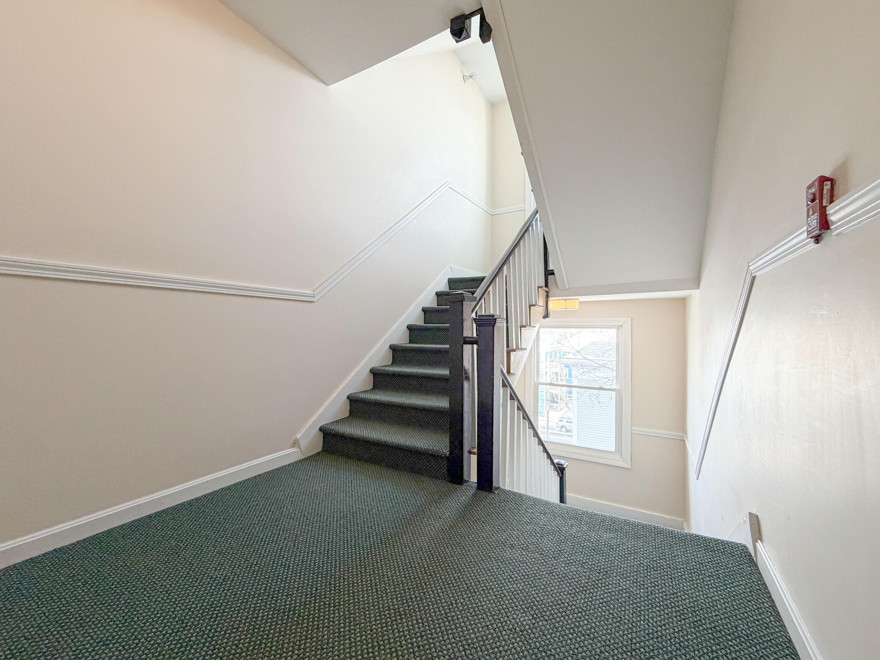 65 Sherman Street, Unit 9 Portland, ME 04101 - Photo 49 of 56 65 Sherman St #9 Portland -48