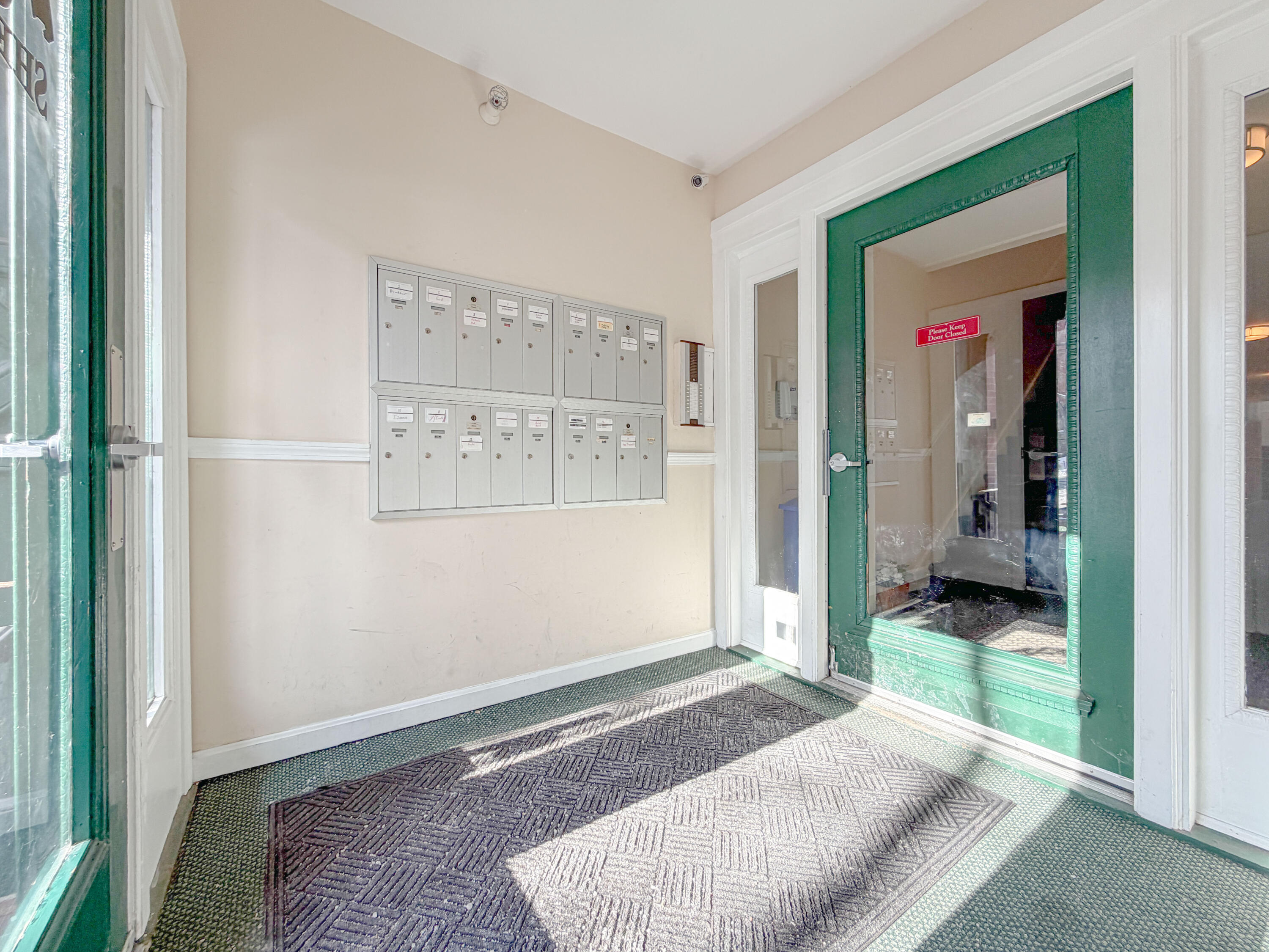 65 Sherman Street, Unit 9 Portland, ME 04101 - Photo 6 of 56 65 Sherman St #9 Portland -5