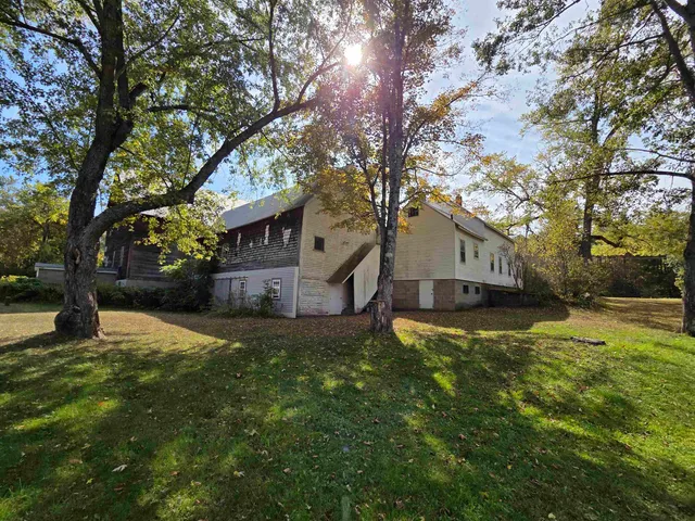 $649,900 | 321 Meriden Road, Lebanon, NH 03766