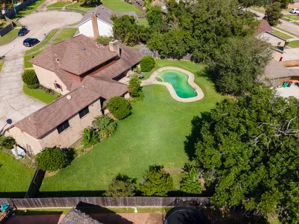 $485,000 | 3 Thunderbird Circle, Baytown, TX 77521