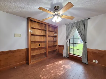 $485,000 | 3 Thunderbird Circle, Baytown, TX 77521