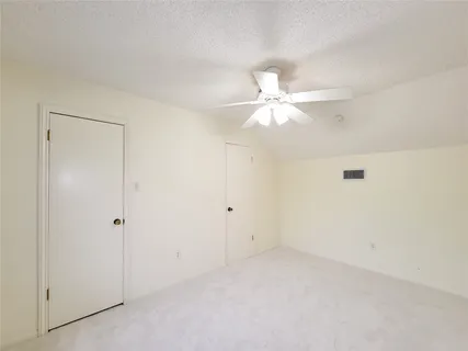 $485,000 | 3 Thunderbird Circle, Baytown, TX 77521