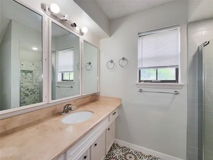 $485,000 | 3 Thunderbird Circle, Baytown, TX 77521