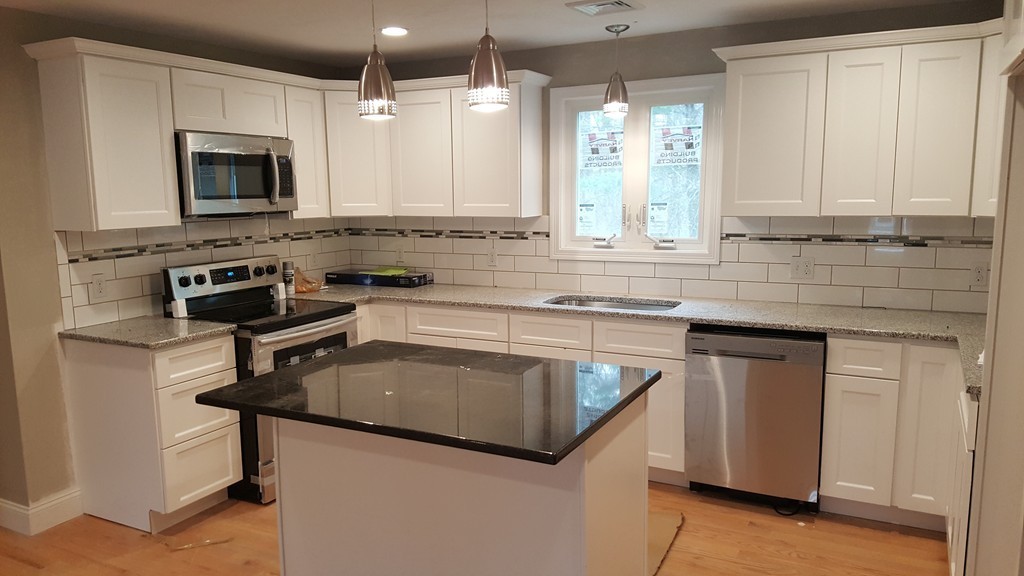321 Balcom Street Mansfield, MA 02048 - Photo 11 of 22 Gallery Image 11