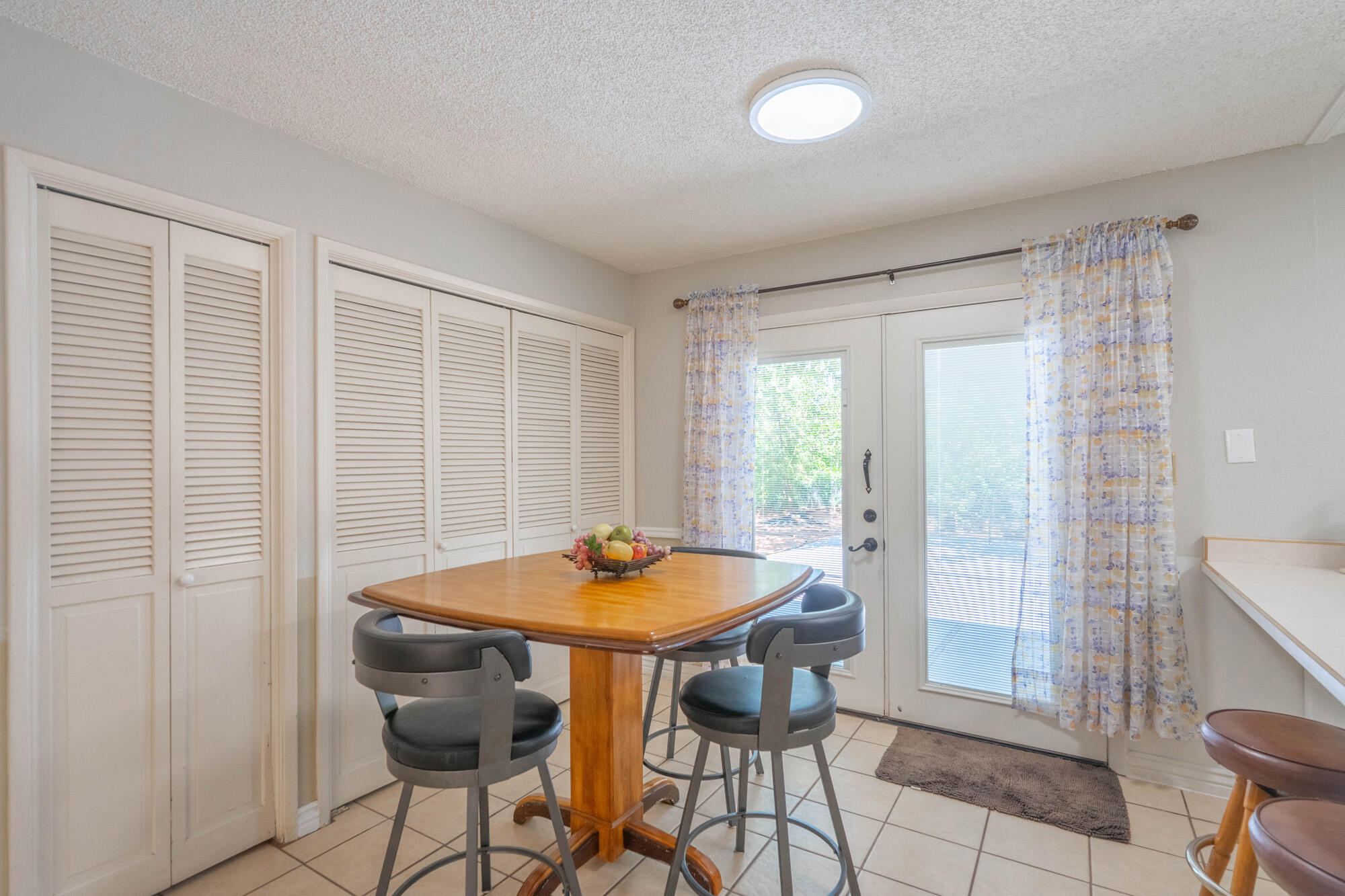 857 North 630 West St. George, UT 84770 - Photo 22 of 59 857 N 630 W-021