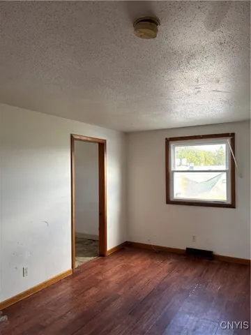 $157,000 | 723 Orwood Place, Salina, NY 13208