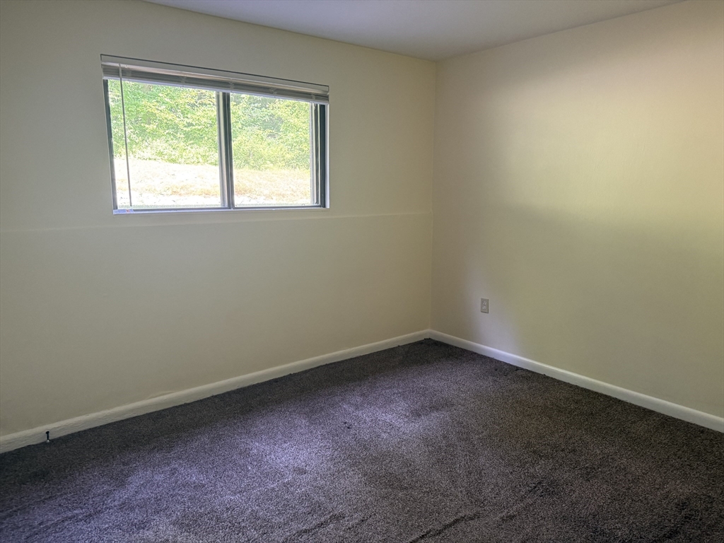 176 Maple Avenue, Unit 41 Rutland, MA 01543 - Photo 10 of 11
