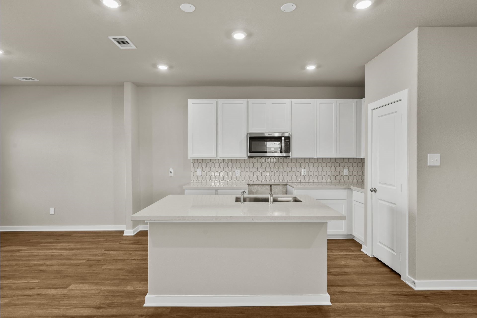 2903 Wind Cave Lane Rosharon, TX 77583 - Photo 2 of 32 representative photo