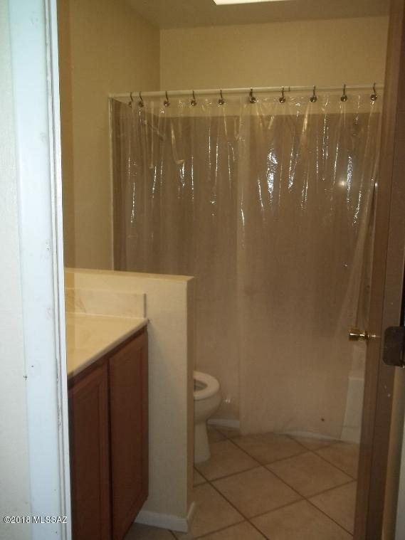 4358 North Record Way Tucson, AZ 85705 - Photo 9 of 15