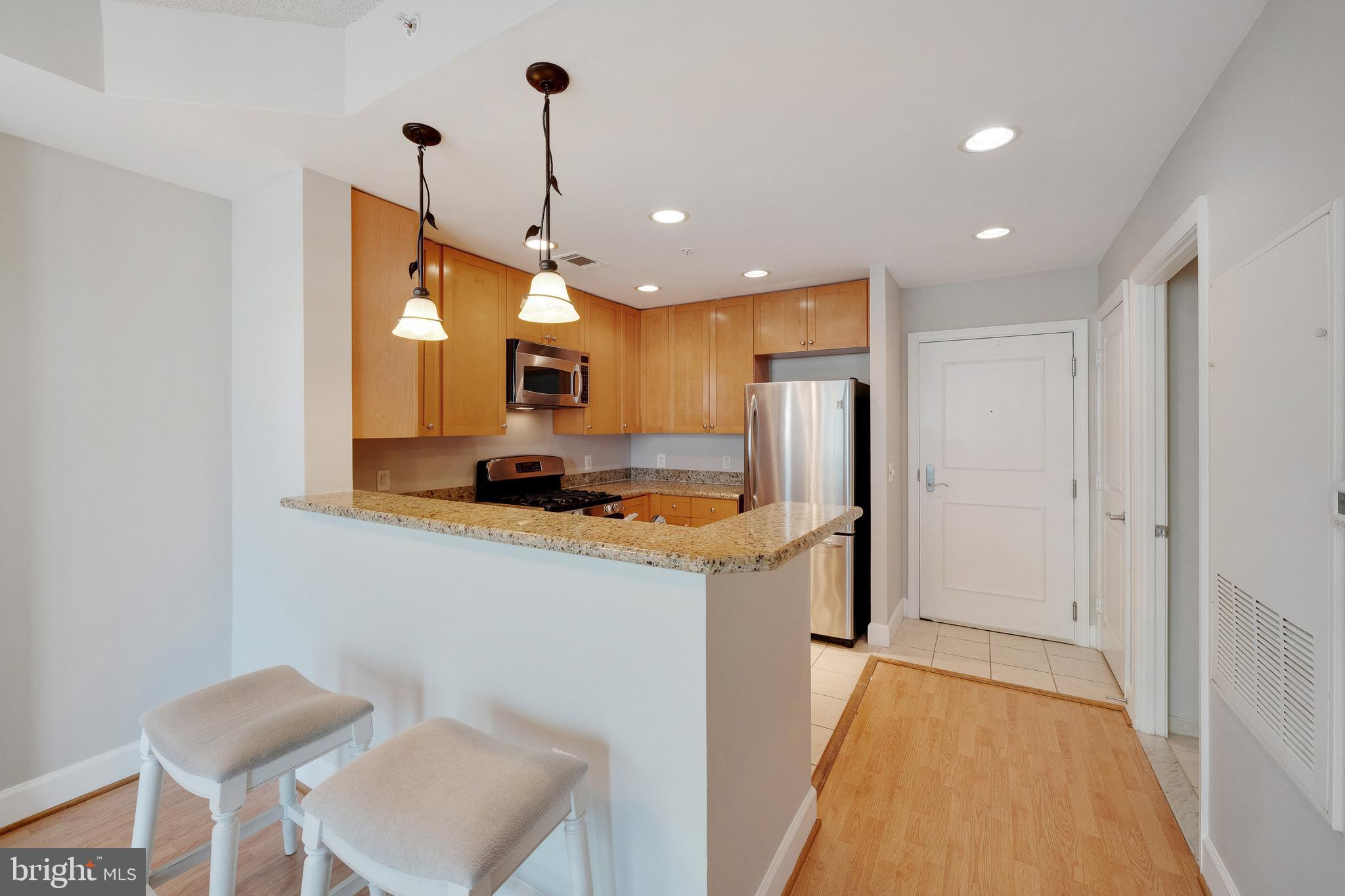 3600 South Glebe Road, Unit 611W Arlington, VA 22202 - Photo 3 of 43