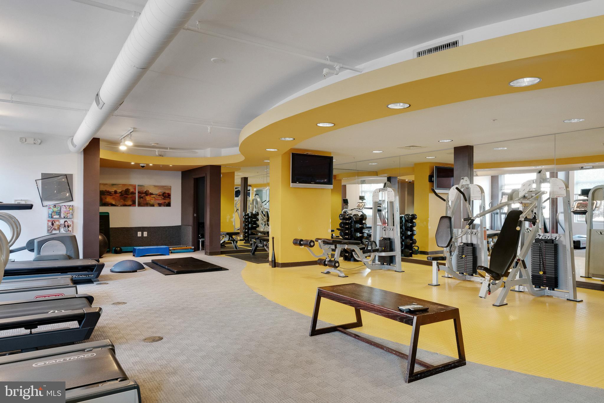 3600 South Glebe Road, Unit 611W Arlington, VA 22202 - Photo 32 of 43 Gym