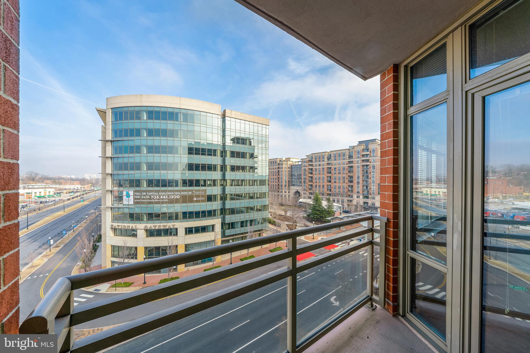 3600 South Glebe Road, Unit 611W Arlington, VA 22202 - Photo 7 of 43 Balcony