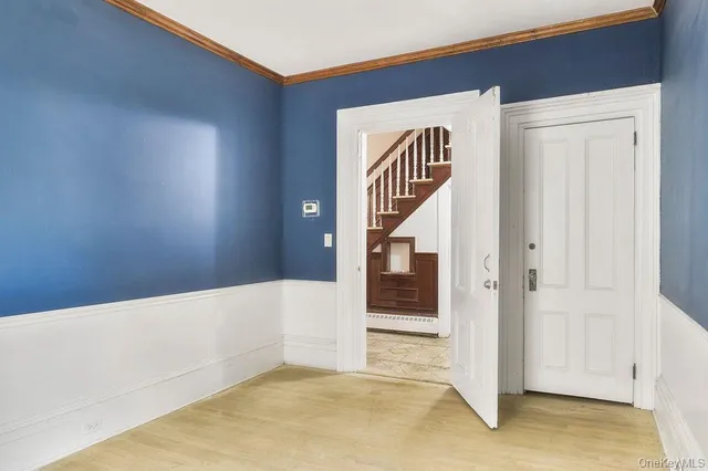 a view of an entryway