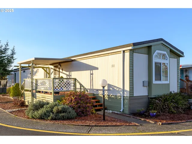 a view of a house with a outdoor space