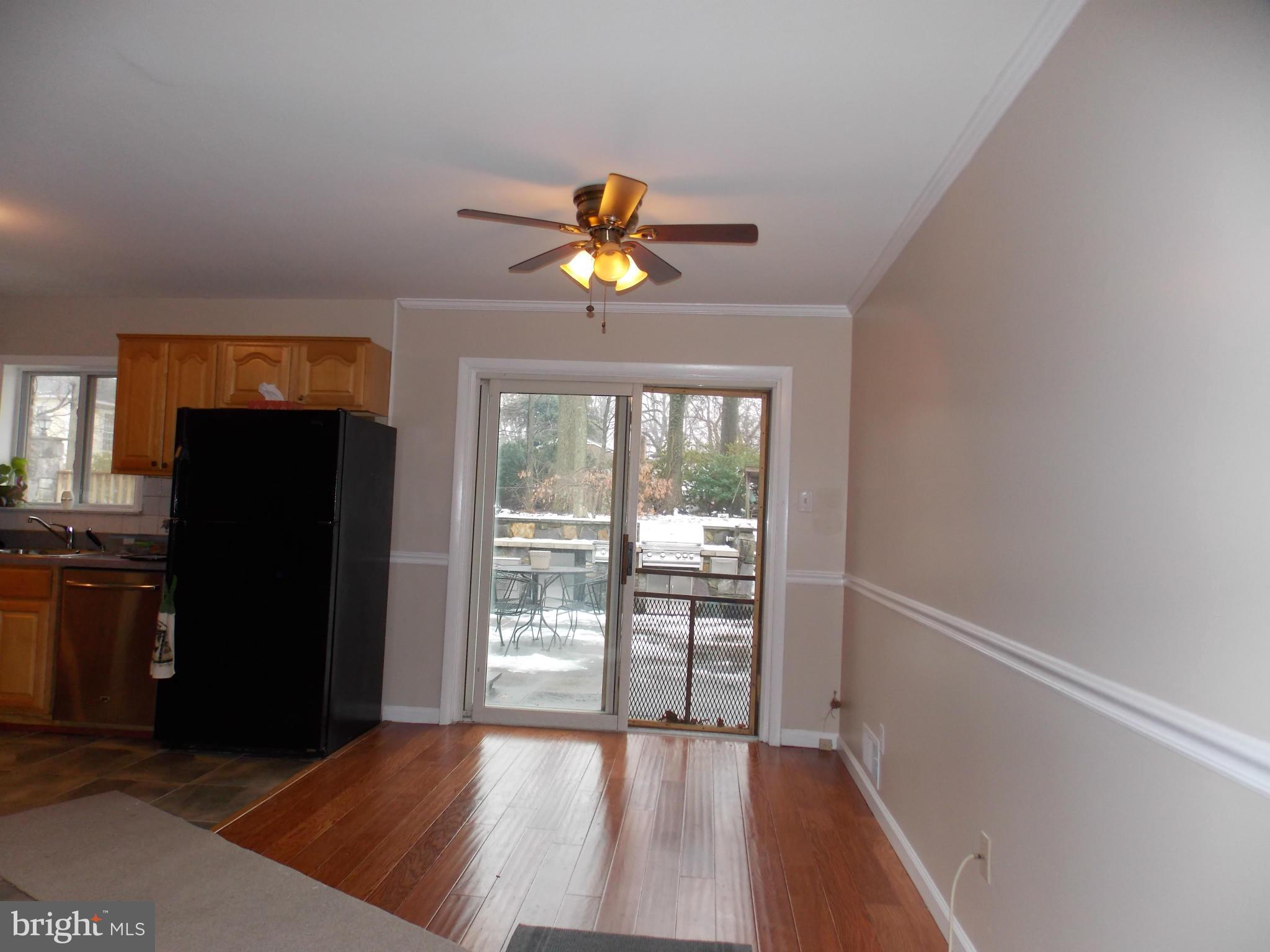 7125 Catlett Street Springfield, VA 22151 - Photo 12 of 26 Dining Room