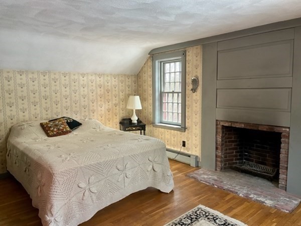 382 Willis Road Sudbury, MA 01776 - Photo 6 of 10 Gallery Image 6