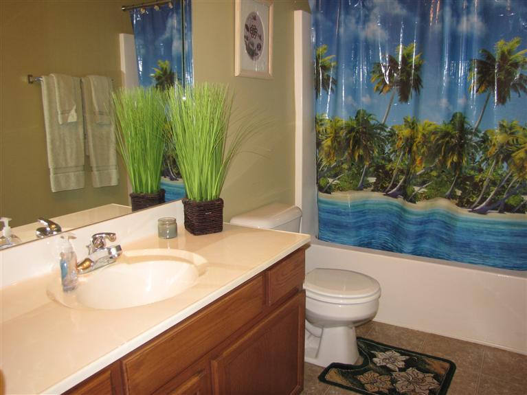 349 Winton Road Versailles, KY 40383 - Photo 25 of 36 Another full bath on second floor