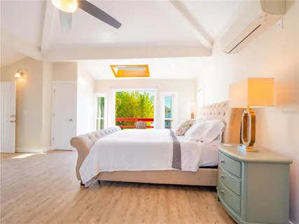 $1,250,000 | 3250 East Debazan Avenue, St. Pete Beach, FL 33706