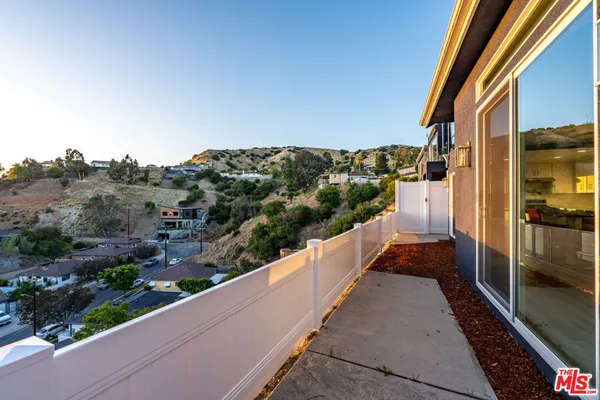 $4,500 | 10321 Sala Place, Sun Valley, CA 91352