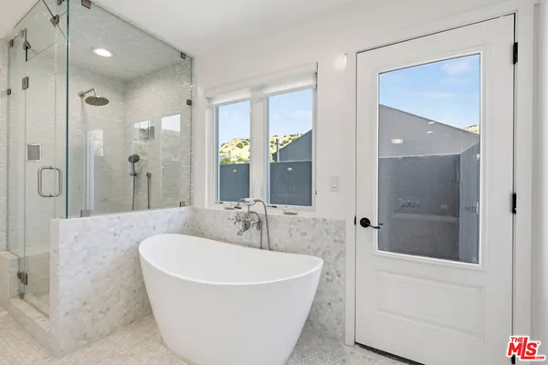 $4,500 | 10321 Sala Place, Sun Valley, CA 91352