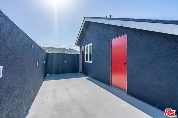 $4,500 | 10321 Sala Place, Sun Valley, CA 91352