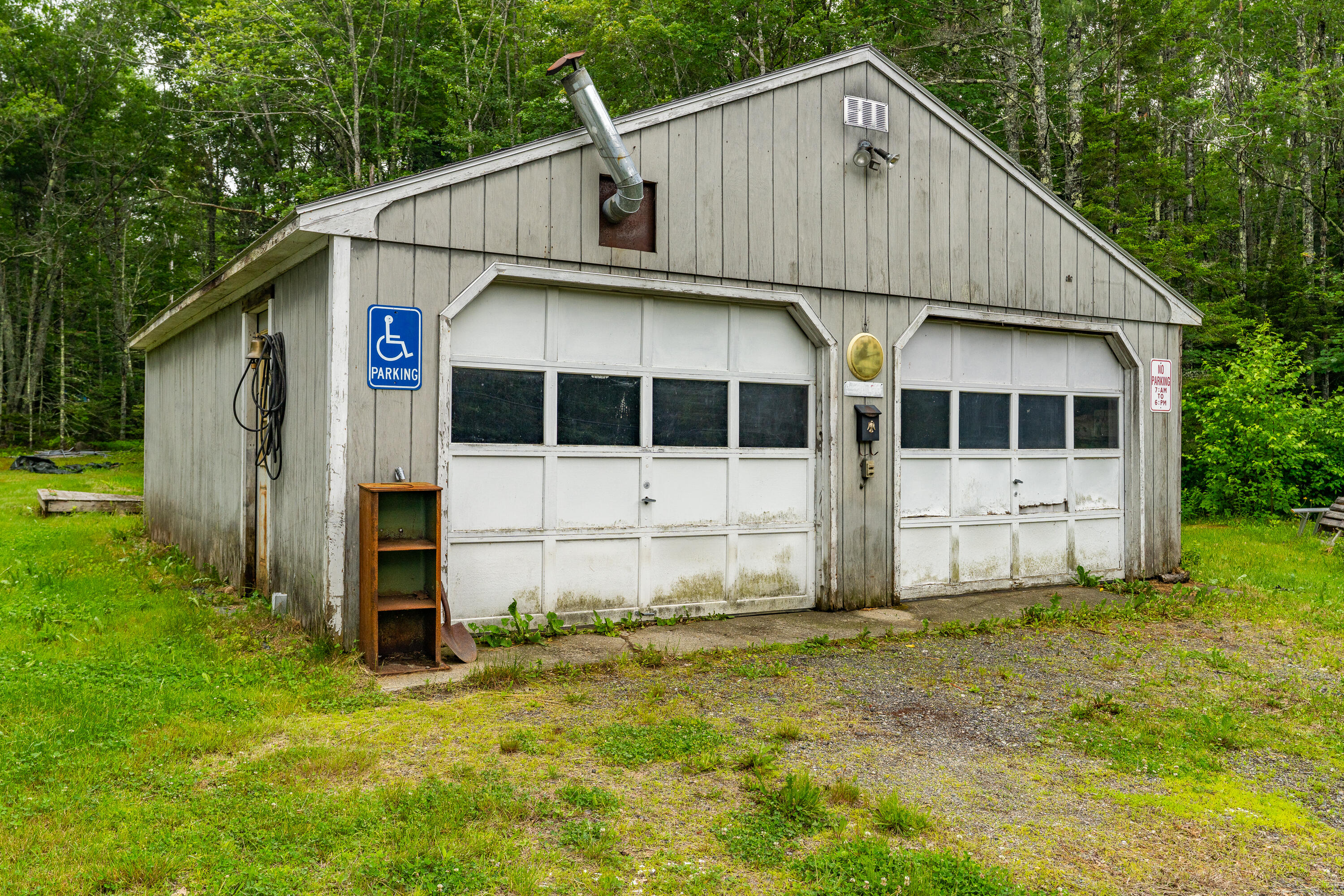 41 River Road Boothbay, ME 04537 - Photo 10 of 51 41 River Road Boothbay 010