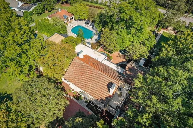 $2,650,000 | 335 North Dixie Avenue, Cookeville, TN 38501