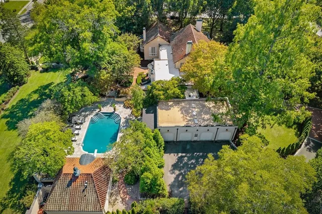 $2,650,000 | 335 North Dixie Avenue, Cookeville, TN 38501