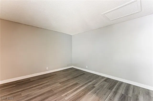 $189,000 | 3151 North Soaring Gulls Drive, Unit 2160, Las Vegas, NV 89128