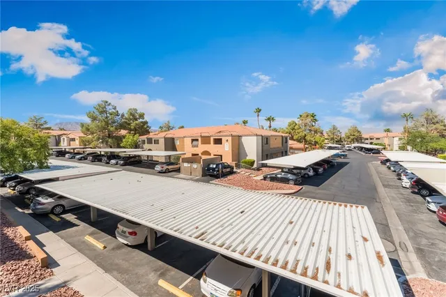 $189,000 | 3151 North Soaring Gulls Drive, Unit 2160, Las Vegas, NV 89128
