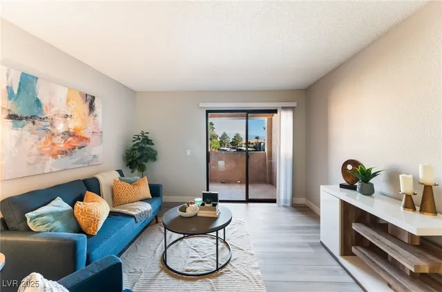 $189,000 | 3151 North Soaring Gulls Drive, Unit 2160, Las Vegas, NV 89128