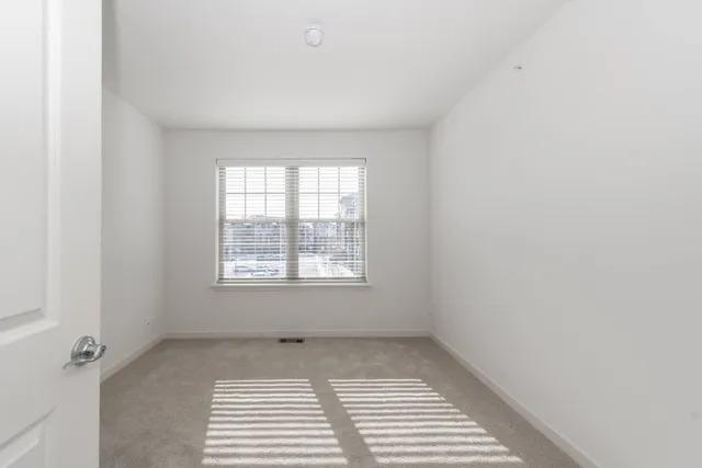 $4,265 | 21599 West Field Court, Unit 21587, Deer Park, IL 60010