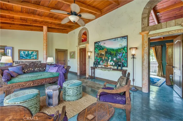 $2,000,000 | 87-287 Kaohe Road, Captain Cook, HI 96704