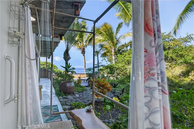 $2,000,000 | 87-287 Kaohe Road, Captain Cook, HI 96704